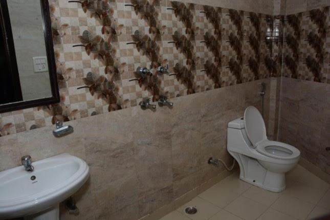 Krazy Hotel Haldwani Exterior photo